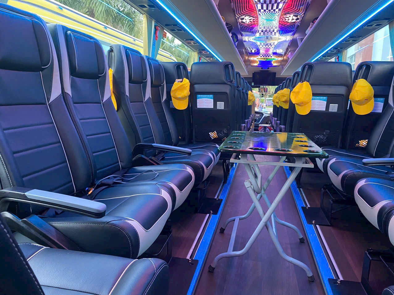 Cho Thuê Xe 45 Chỗ Cần Thơ Tổ Chức Team Building