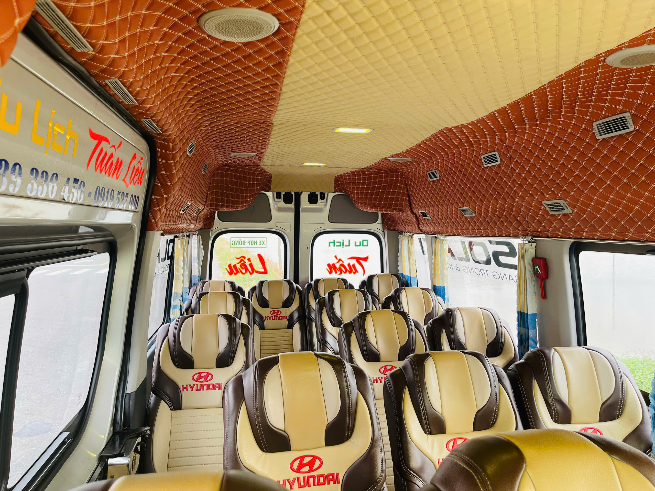 nội thất xe 16 chỗ